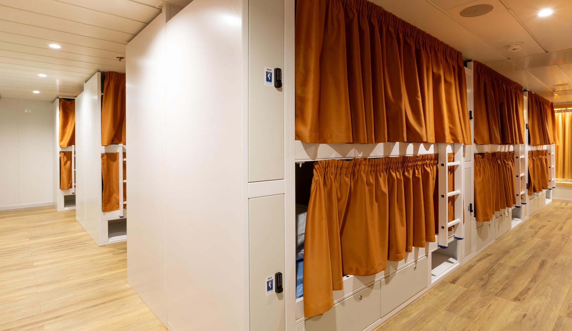 massalia carré couchettes homme