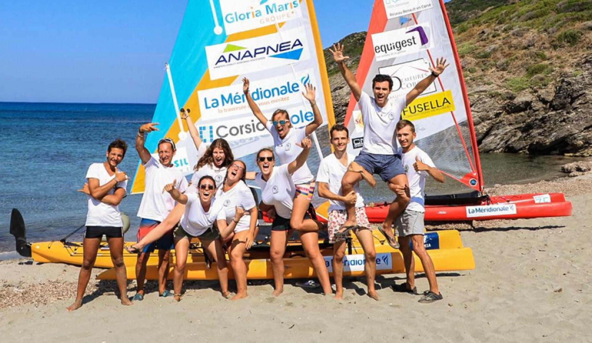 partenaires-devant-bateau