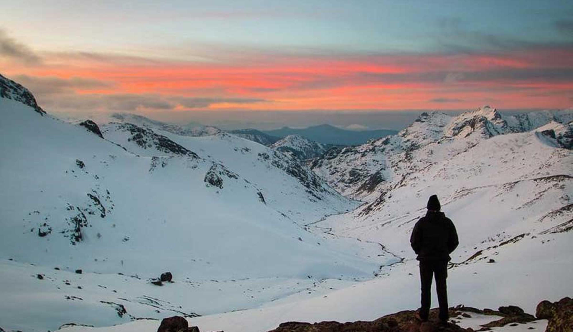 Sommets enneigés en Corse