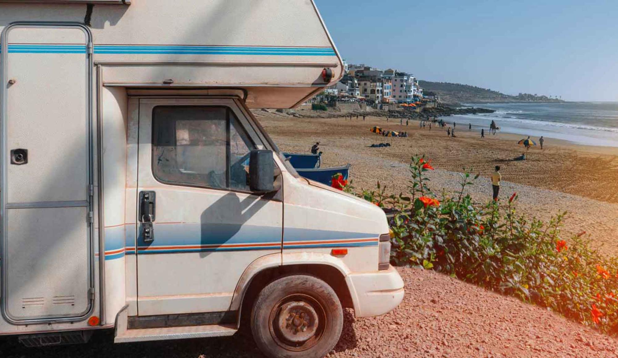 Taghazout : aire de stationnement