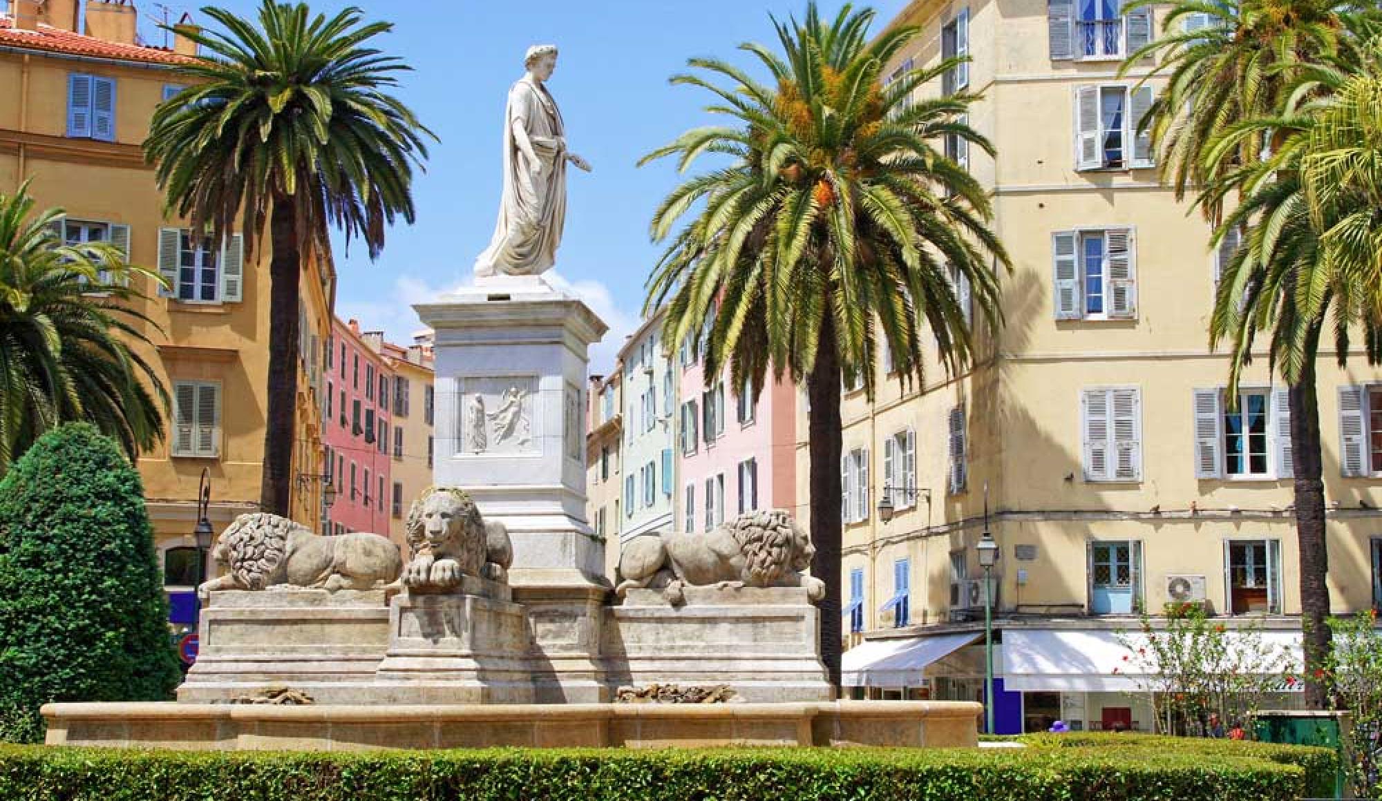 Statue de Napoléon Bonaparte à Ajaccio