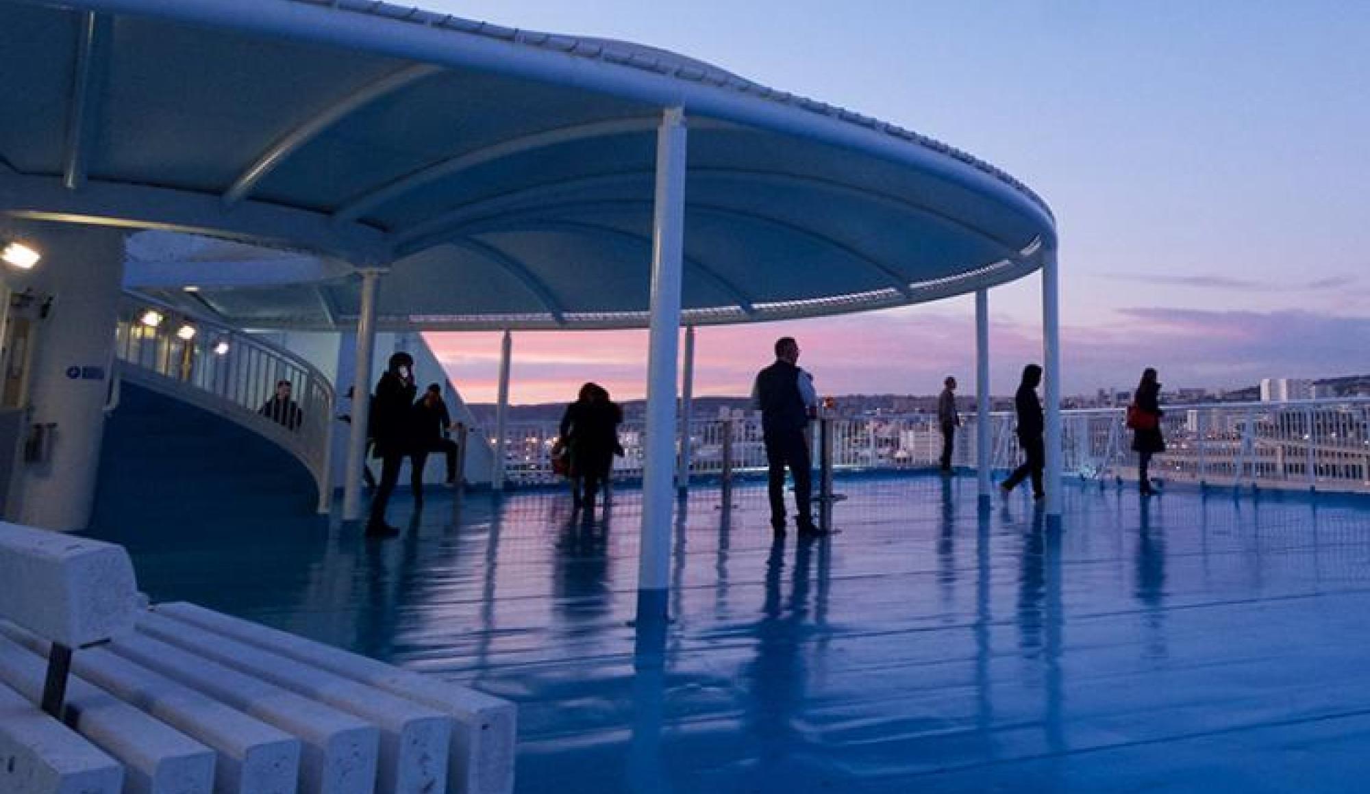 espace extérieur piana